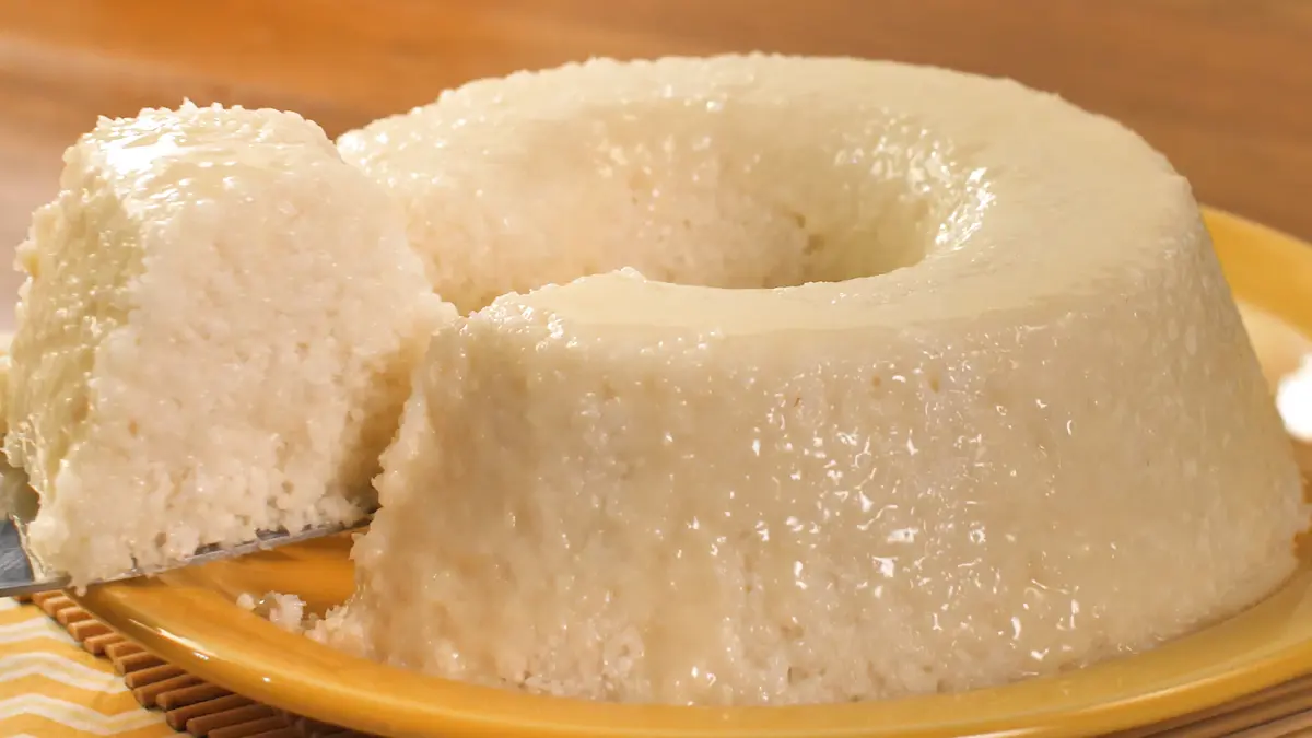 Bolo De Tapioca Com Leite Condensado