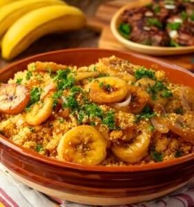 Farofa de Banana Douradinha em Crocante, Doce e Incrivelmente Saborosa!